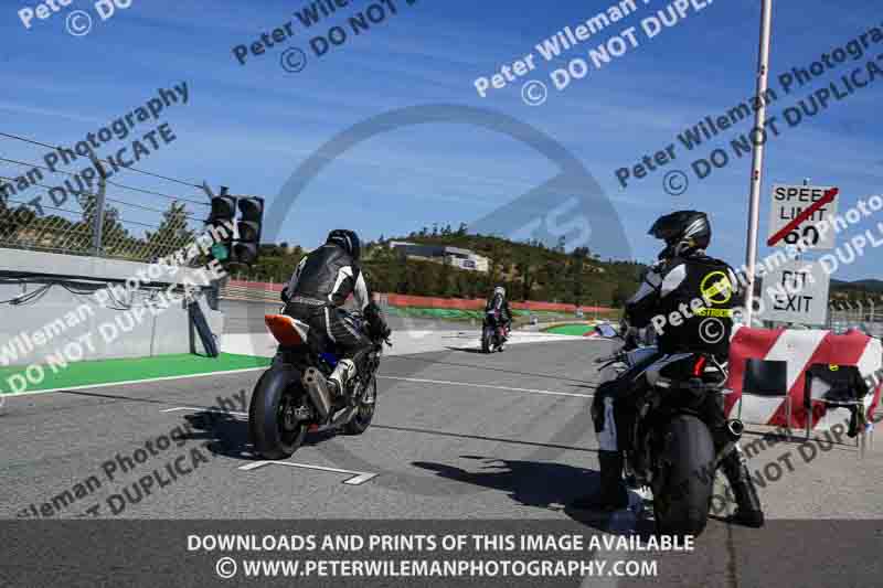 motorbikes;no limits;peter wileman photography;portimao;portugal;trackday digital images